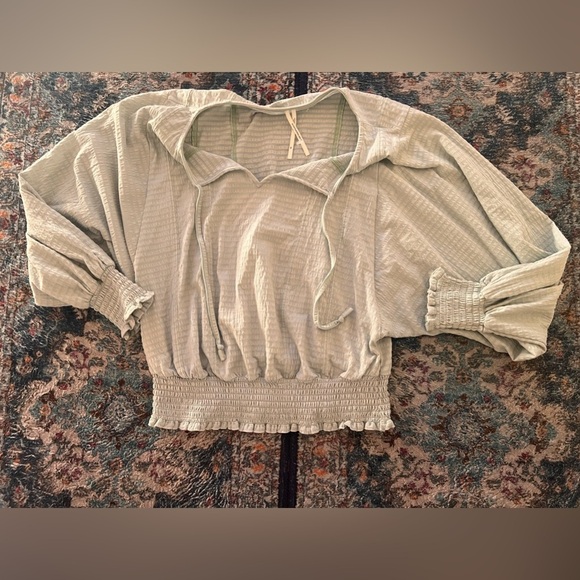 Anthropologie smocked boho blouse size xs light minty green - Picture 2 of 7